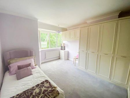 3 bedroom semi-detached house to rent - Photo 4