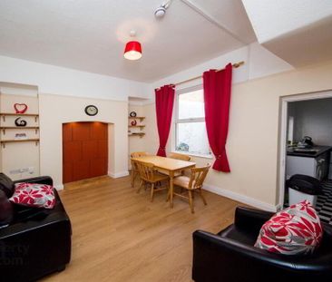 Room 5, 4 Candahar Street, Belfast, BT7 3AQ - Photo 2