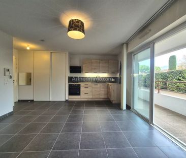 Location Appartement 1 pièces 29 m2 à Draguignan - Photo 2