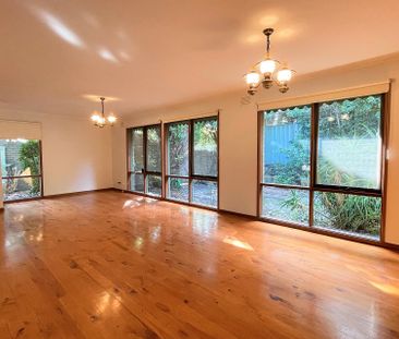 2 Braeside Drive, Doncaster - Photo 1