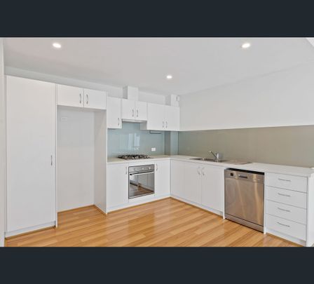 2/119 Epsom Avenue, Redcliffe, WA 6104 - Photo 1