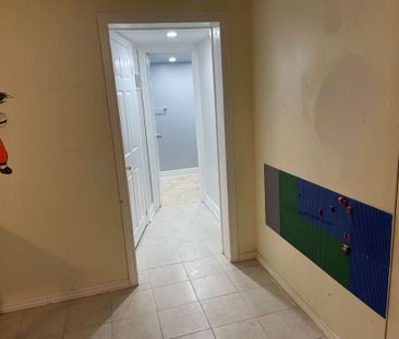 For Lease - 51 Morningmist Street, Brampton, Ontario - Photo 5