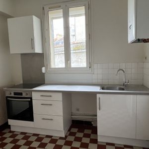 Appartement RUE DE COURCELLES - Photo 2