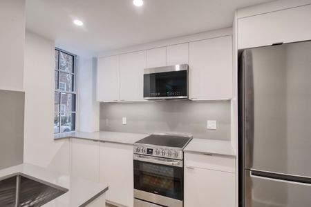 3421 Durocher - Photo 3