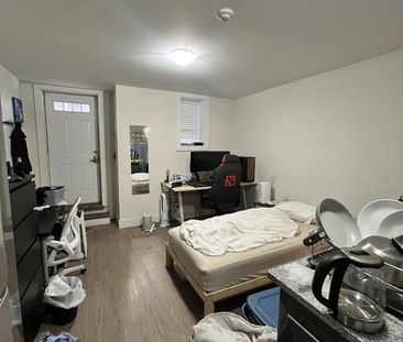 185 Henderson Avenue - Unit 7 - Photo 4