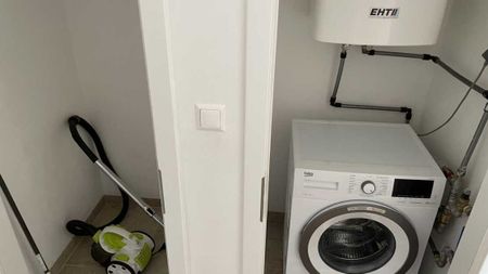 Moderne Kleinraumwohnung in zentraler Stadtlage - Photo 2