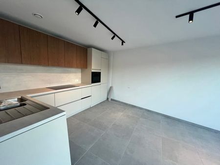 Appartement te huur - Photo 2