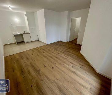 Location Appartement 2 pièces 43m² MAUREPAS 78310 - Photo 1