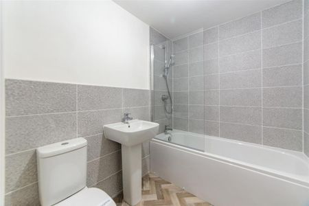 3 bedroom terraced house to rent - Photo 3