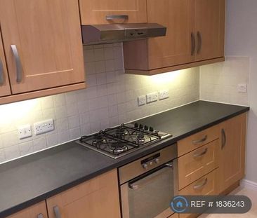 2 bedroom maisonette to rent - Photo 1