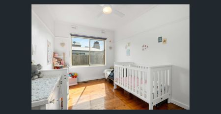 Renovated Cottage - Photo 4