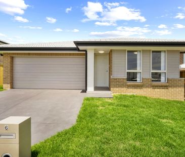 Modern Family Home in Growing Menangle Park Community - Photo 6