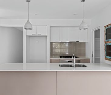 Thinking of selling? Contact our agent - Photo 4