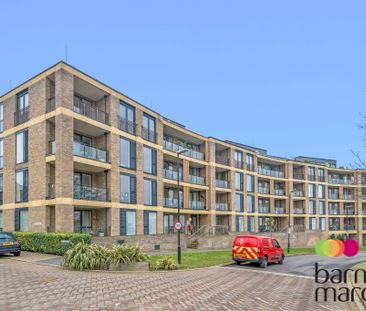 Henry Darlot Drive, . - Photo 3