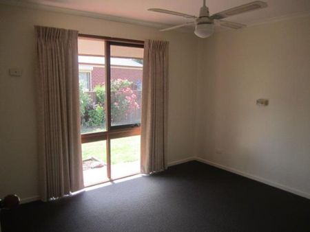 QUIET COURT LOCATION - Photo 4