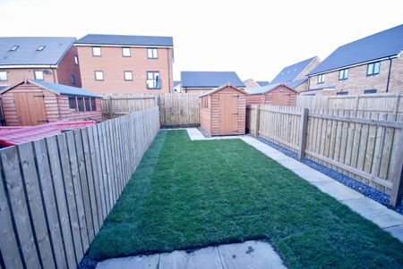 Orangetip Gardens, Newcastle Great Park - Photo 2