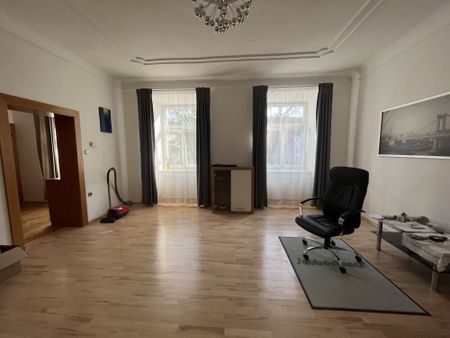 Absolut gemütliche 5-Zimmer-Wohnung in zentraler Lage ganz nahe der Inneren Stadt – Provisionsfrei! - Foto 4