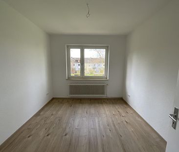 Vollsanierte 2-Zimmer-Wohnung mit Dusche in Wilhelmshaven City zu sofort! - Foto 1