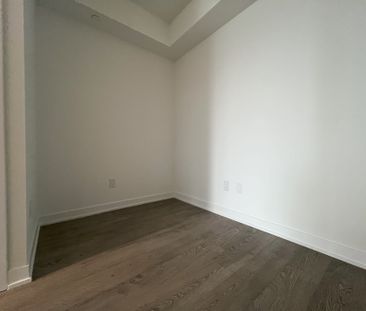 For Lease - 220 Missinnihe Way Unit# 803, Mississauga, Ontario - Photo 5