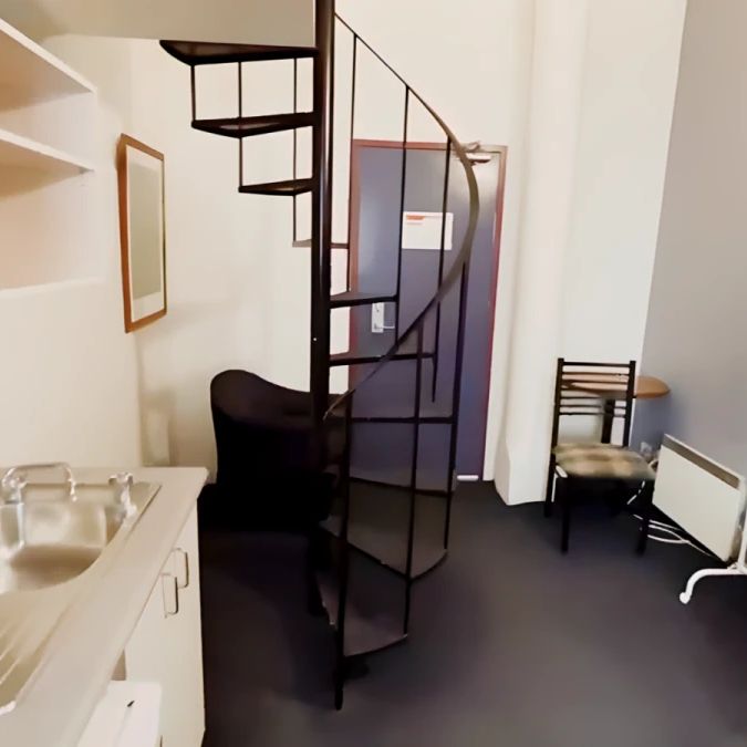 Studio-2097 - Photo 1