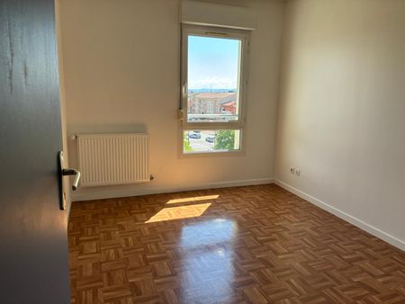 Location Appartement 3 pièces 60m² PORTES LES VALENCE 26800 - Photo 2