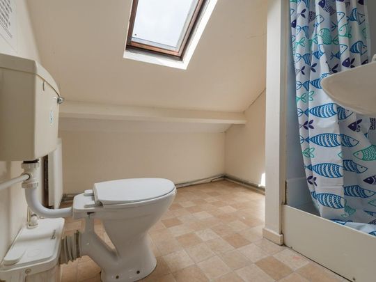 3 bedroom maisonette to rent - Photo 1