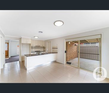 2/7 Rosewood Mews, Golden Square, Vic 3555 - Photo 6