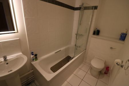 1 bedroom apartment to rent - Photo 5