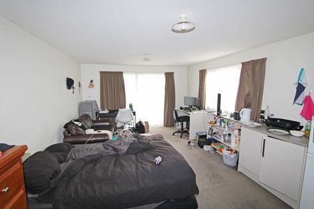 Room 1/4 Ethel Benjamin Place, Dunedin North, Dunedin City - Photo 3