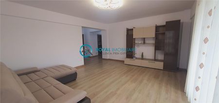 Royal Imobiliare Inchiriere Apartament 3 Camere Zona Albert - Photo 4