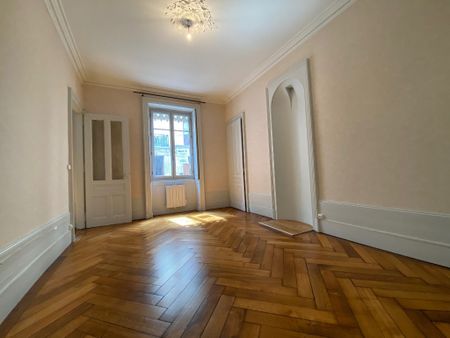 Location Appartement 4 pièces 97m² BESANCON 25000 - Photo 5