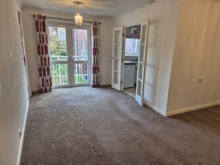 Chapelfields, Frodsham - Photo 2