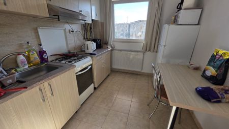 Apartment for rent on Observatorului street, Zorilor area, at a 10 minute walk from the University of Medicine and Pharmacy. - Fotografie 3