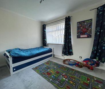 2 bedroom semi-detached house to rent - Photo 6