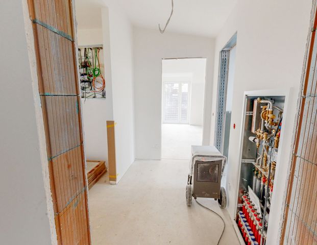 Exklusive Dachterrassen-Luxuswohnung für höchste Ansprüche in absolut ruhiger Lage in Germering! - Foto 1