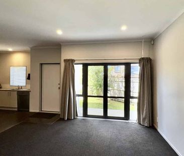 Weymouth, 4 bedrooms - Photo 2