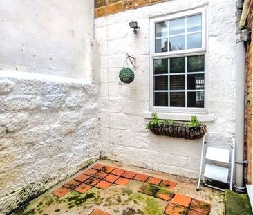 2 bed cottage to rent in TS9 - Photo 2