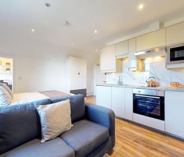 Studio to rent - Photo 2