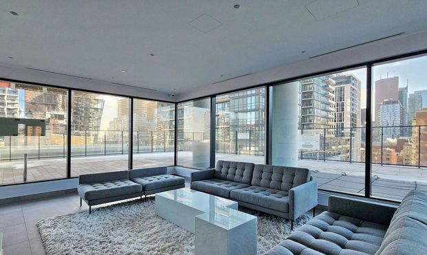 For Lease - 55 Ontario Street Unit# 606, Toronto, Ontario - Photo 1