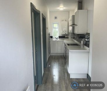 1 bedroom flat to rent - Photo 6