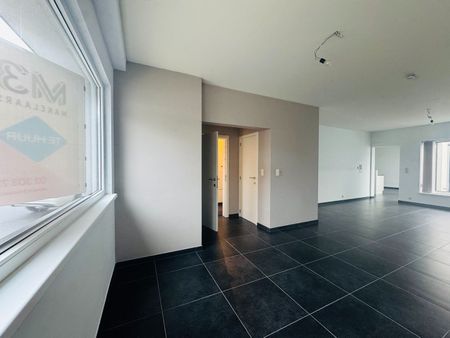 2 slaapkamerappartement met inpandige garage - Foto 5