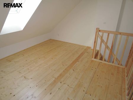 Pronájem bytu 2+kk v osobním vlastnictví 76 m², Kladno - Photo 4