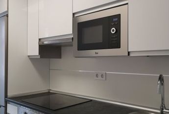 madrid, Community of Madrid 28903