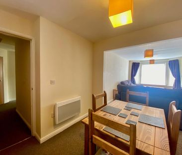 2 bedroom apartment to rent - Photo 3