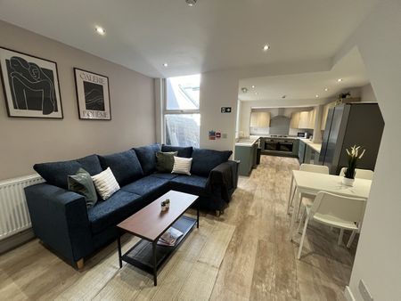 5 Bed Terraced House, Kensington, L7 - Photo 2