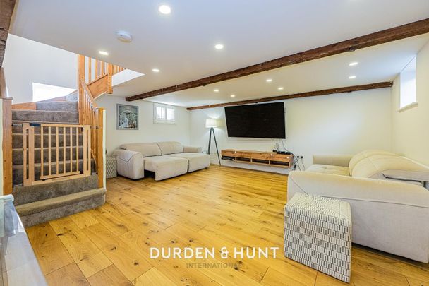 Threshers Bush, Harlow - Photo 1