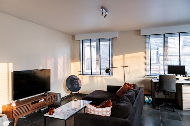 Ruim 2-slaapkamer appartement met terras te Turnhout. - Photo 1