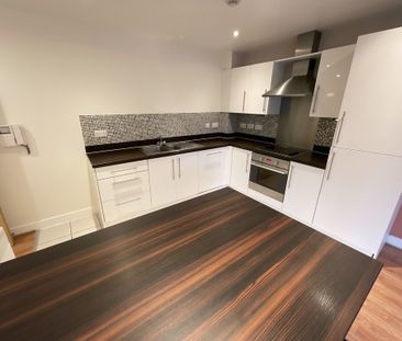 2 bedroom to let - Photo 2
