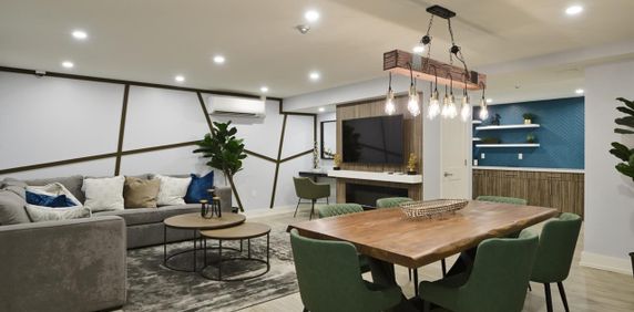 Huntley Apartments - Photo 2