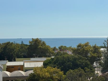 APARTAMENTO T1 - SÃO JOÃO DO ESTORIL | VISTA FRONTAL DE MAR - Photo 2